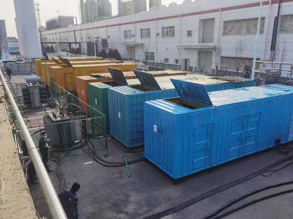 成安380V和690V电压的电缆线相同吗？
